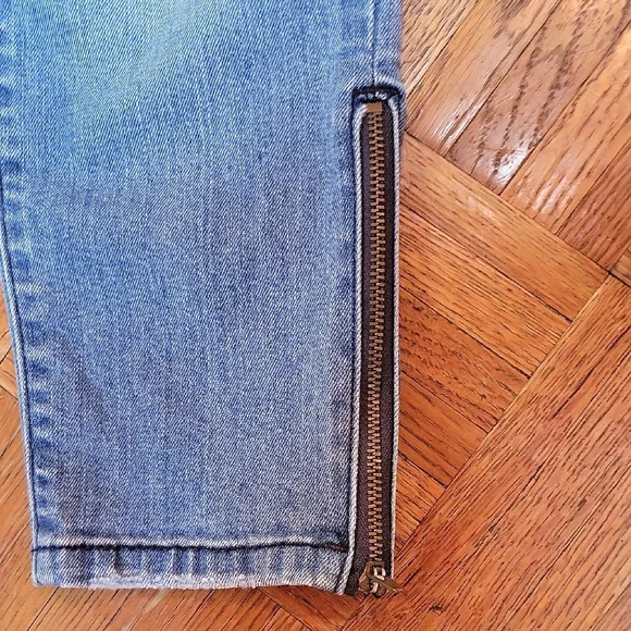 Flying Monkey Light Blue Skinny Jeans with Zipper Accents SIZE 27 - Picture 6 of 10